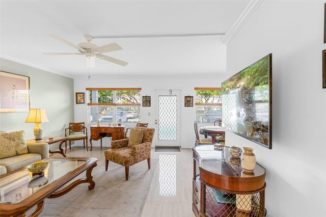 1032 Oakridge D 1032, Deerfield Beach, FL 33442