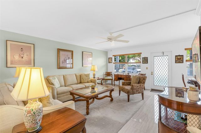 1032 Oakridge D 1032, Deerfield Beach, FL 33442