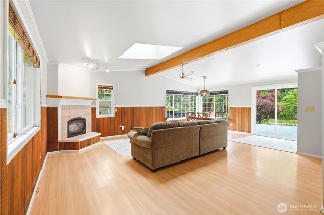 4243 Timberline Road, Clinton, WA 98236