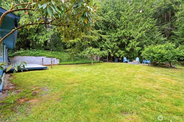 4243 Timberline Road, Clinton, WA 98236