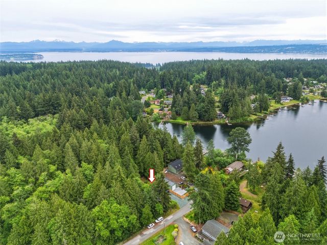 4243 Timberline Road, Clinton, WA 98236