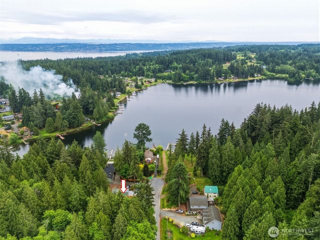 4243 Timberline Road, Clinton, WA 98236