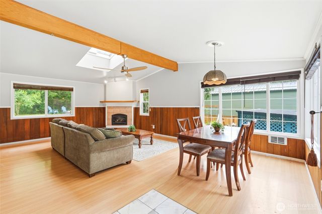 4243 Timberline Road, Clinton, WA 98236