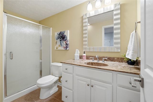 7260 Stone Ridge Drive, Springboro, OH 45066