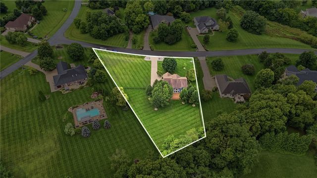 7260 Stone Ridge Drive, Springboro, OH 45066