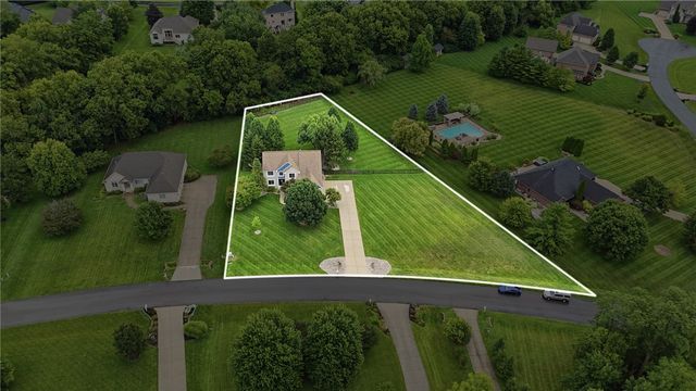 7260 Stone Ridge Drive, Springboro, OH 45066