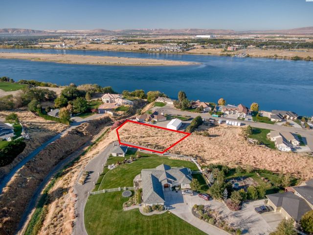 Lot 9, Block 3 Ridgeview Drive, Pasco, WA 99301