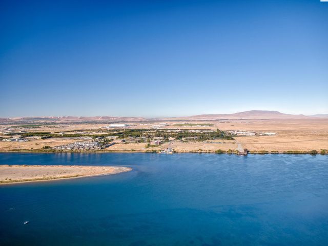 Lot 9, Block 3 Ridgeview Drive, Pasco, WA 99301