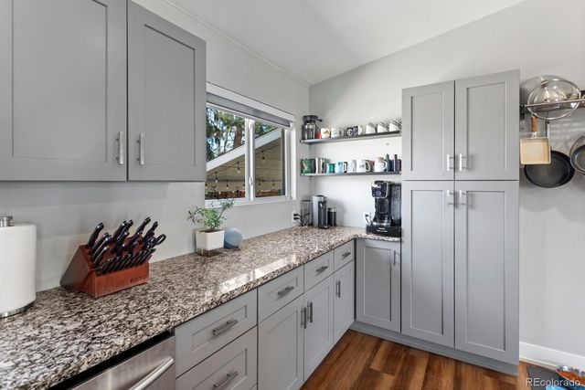 6652 Zinnia Street, Arvada, CO 80004