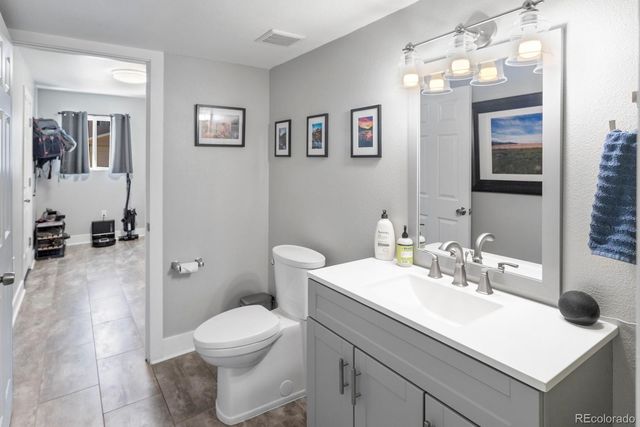 6652 Zinnia Street, Arvada, CO 80004