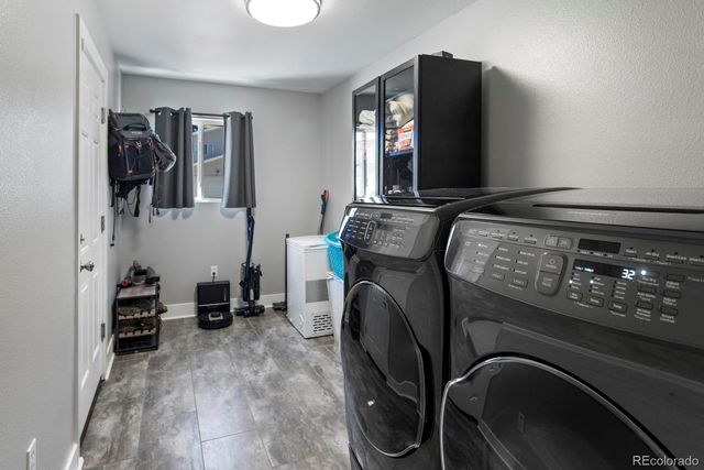 6652 Zinnia Street, Arvada, CO 80004