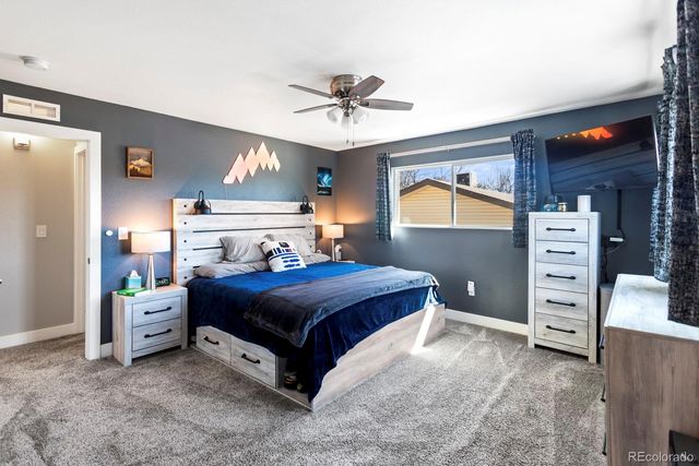 6652 Zinnia Street, Arvada, CO 80004