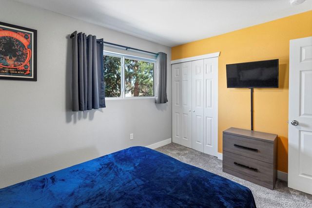 6652 Zinnia Street, Arvada, CO 80004