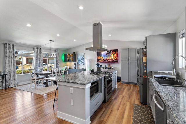 6652 Zinnia Street, Arvada, CO 80004