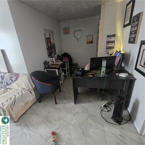 736 South Woodward Street 734, Allentown City, PA 18103