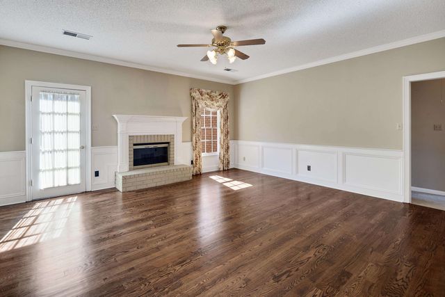 591 MERRIWEATHER DR, Collierville, TN 38017