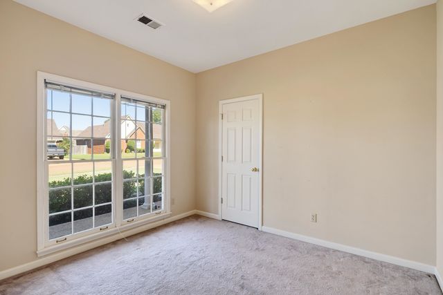 591 MERRIWEATHER DR, Collierville, TN 38017