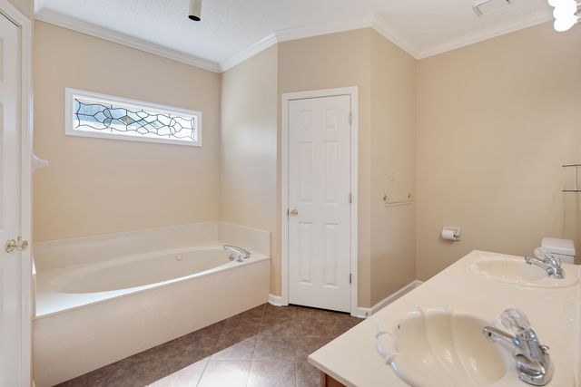 591 MERRIWEATHER DR, Collierville, TN 38017