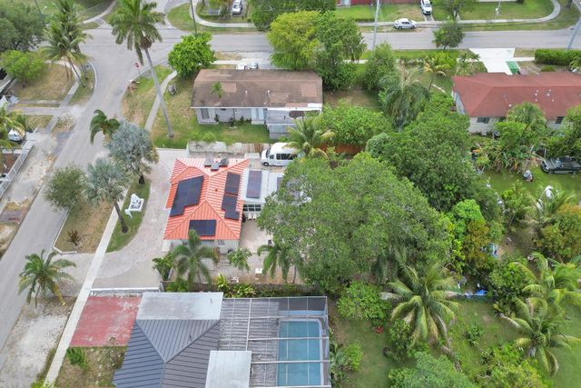 515 NE 139 Street, North Miami, FL 33161