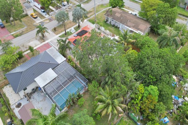 515 NE 139 Street, North Miami, FL 33161