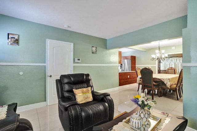 515 NE 139 Street, North Miami, FL 33161