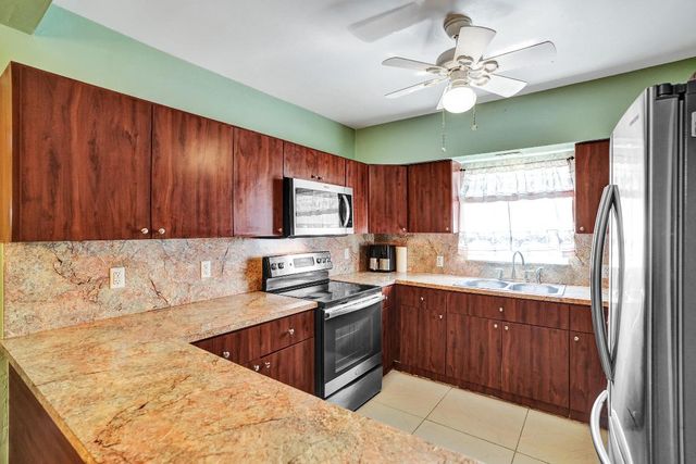 515 NE 139 Street, North Miami, FL 33161