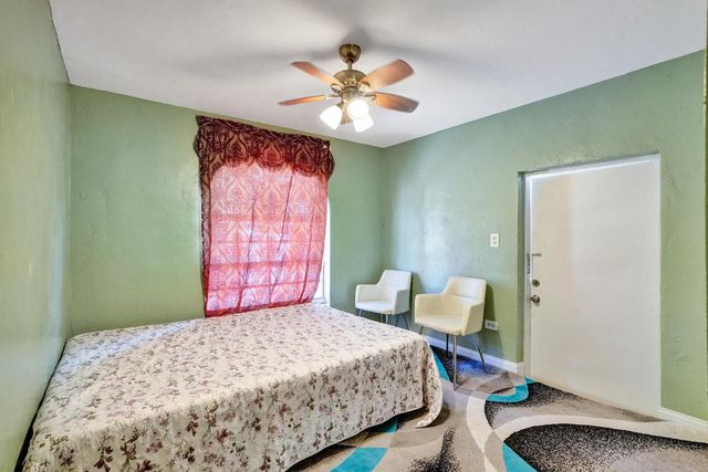 515 NE 139 Street, North Miami, FL 33161