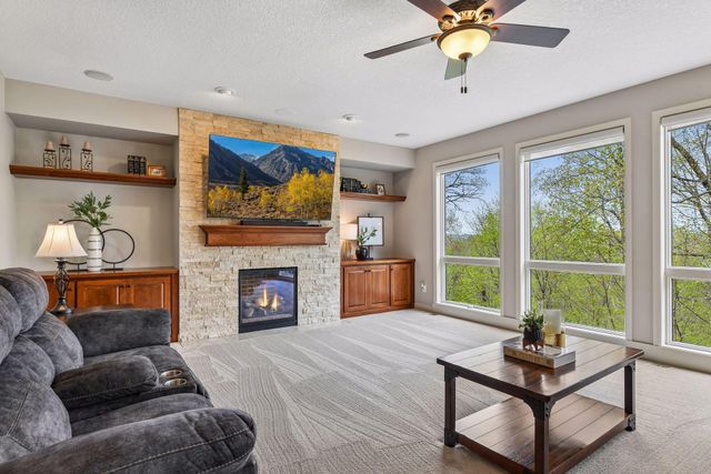 16527 75th Avenue N, Maple Grove, MN 55311