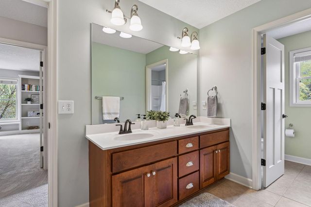 16527 75th Avenue N, Maple Grove, MN 55311
