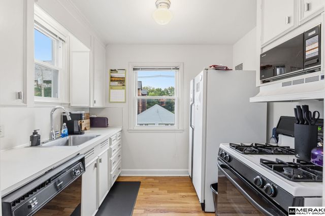 4816 Davenport Street, Omaha, NE 68132