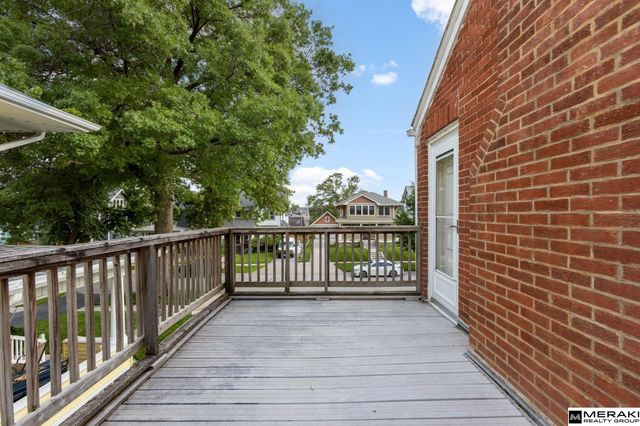 4816 Davenport Street, Omaha, NE 68132