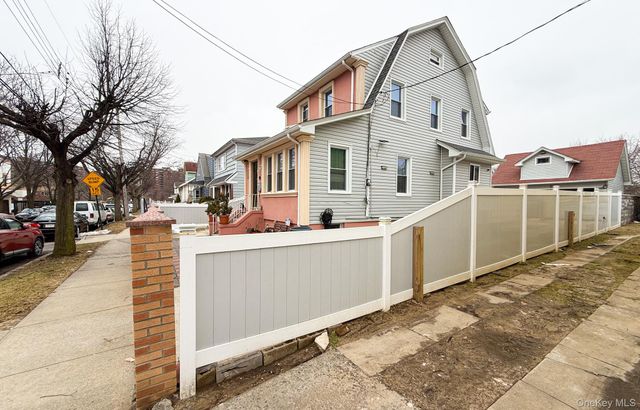 176-25 133rd Road, Jamaica, NY 11434