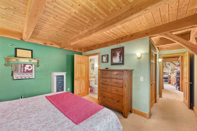 732 Station Road, North Hero, VT 05474