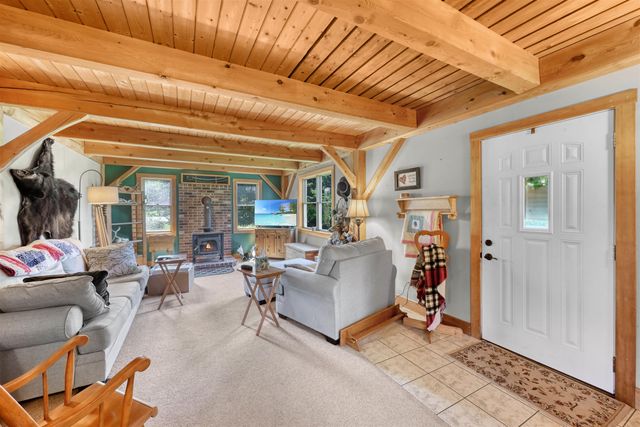 732 Station Road, North Hero, VT 05474