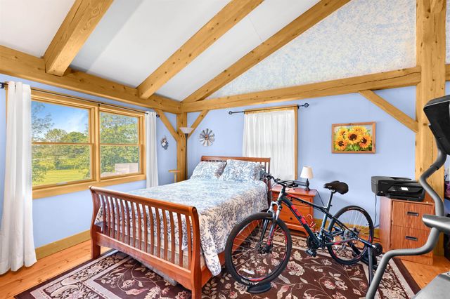 732 Station Road, North Hero, VT 05474