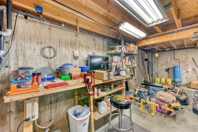 732 Station Road, North Hero, VT 05474