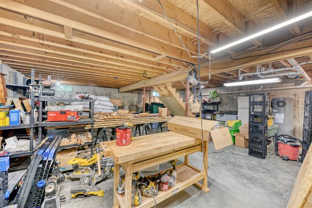732 Station Road, North Hero, VT 05474