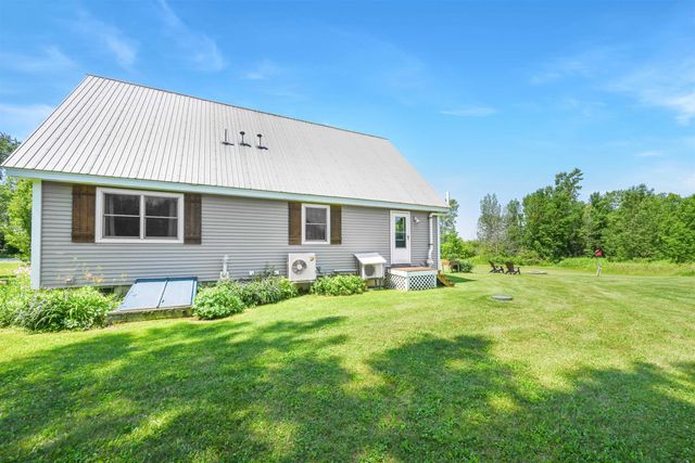 732 Station Road, North Hero, VT 05474