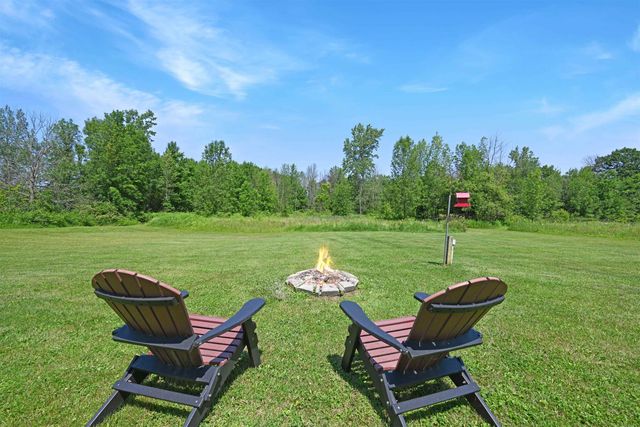 732 Station Road, North Hero, VT 05474