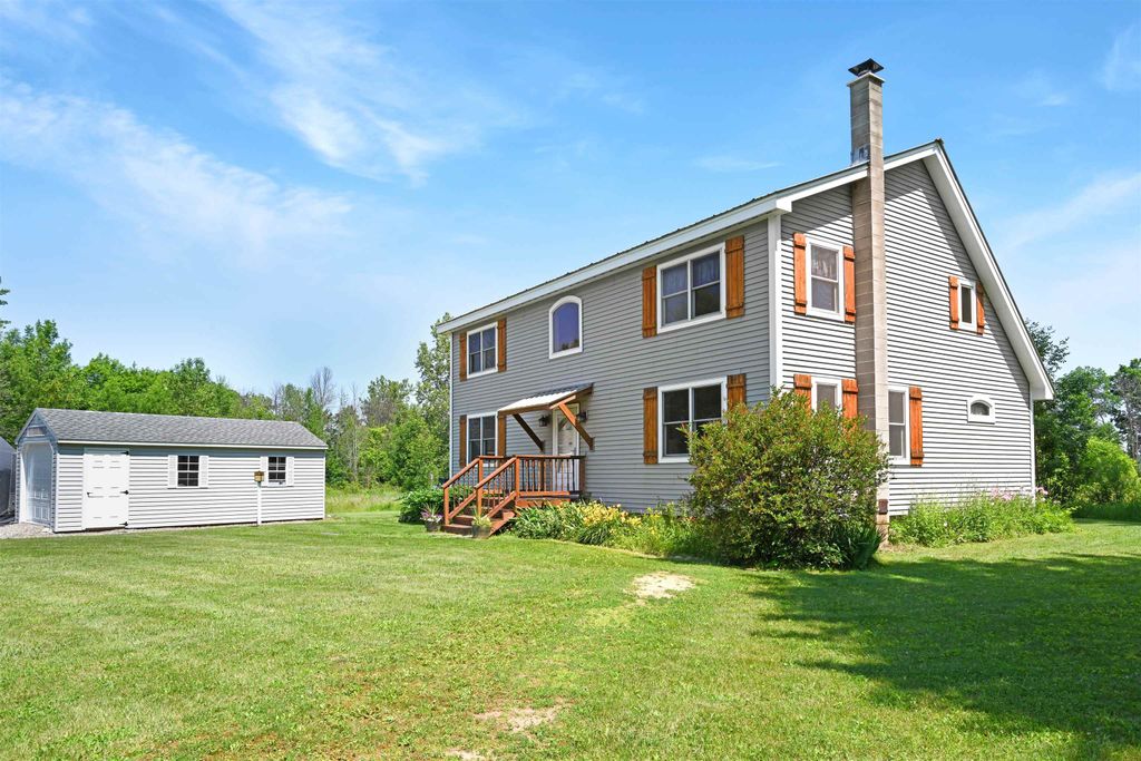 732 Station Road, North Hero, VT 05474