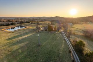 2791 E Sheepneck Rd, Culleoka, TN 38451