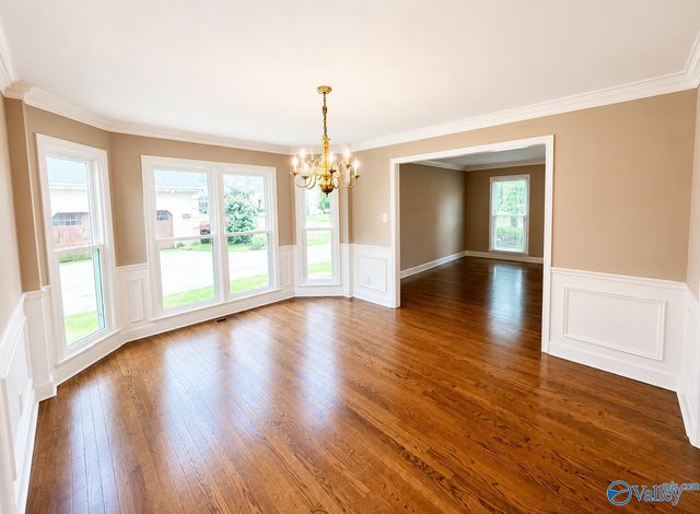 2414 Surrey Lane SE, Decatur, AL 35601