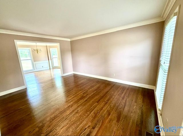 2414 Surrey Lane SE, Decatur, AL 35601
