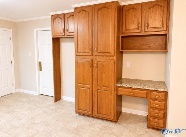 2414 Surrey Lane SE, Decatur, AL 35601