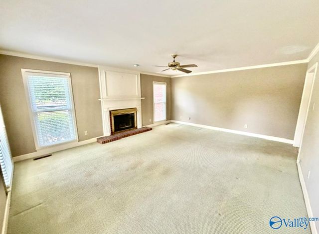 2414 Surrey Lane SE, Decatur, AL 35601