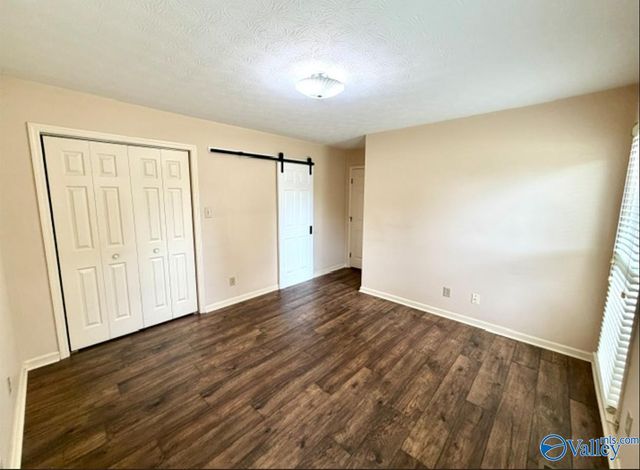 2414 Surrey Lane SE, Decatur, AL 35601