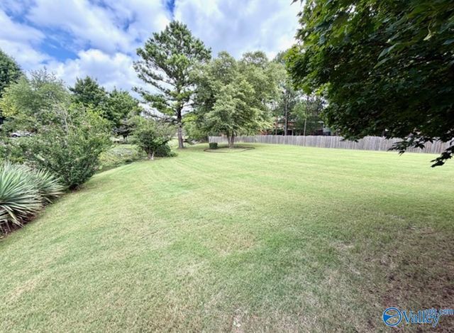 2414 Surrey Lane SE, Decatur, AL 35601