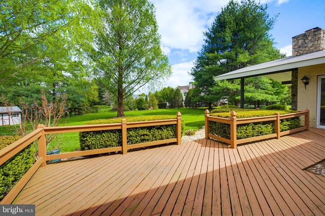 2149 STONECREST DR, Lancaster, PA 17601