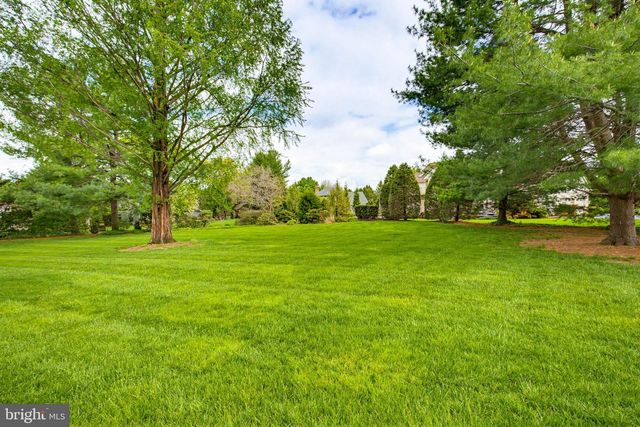 2149 STONECREST DR, Lancaster, PA 17601
