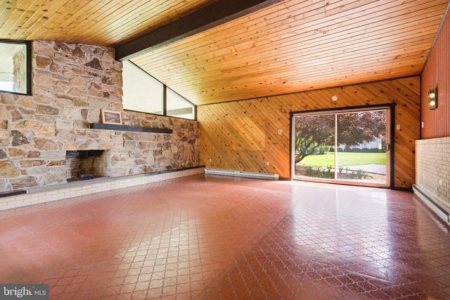 2149 STONECREST DR, Lancaster, PA 17601